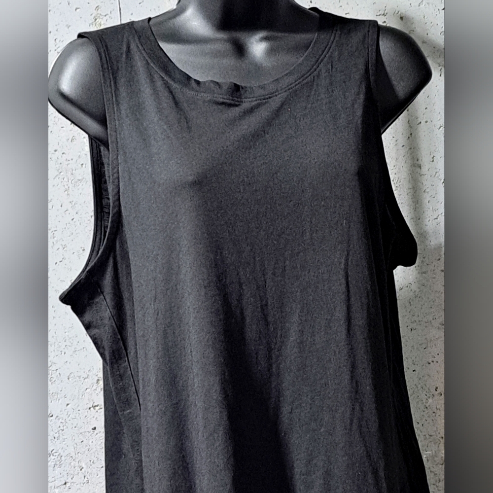#032 M/ Fashion NOVA Black Sleeveless Women's Tank Top